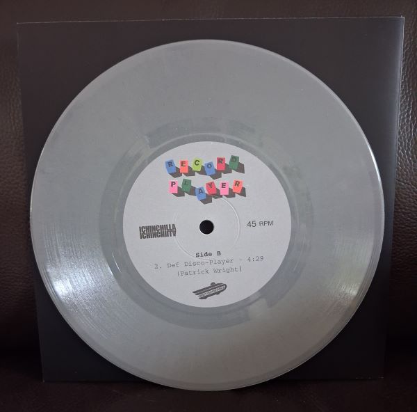 record player | ichinchilla